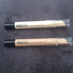 2 Maybelline Brow Precise highlighter